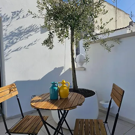 Vecchia Private & * Mottola